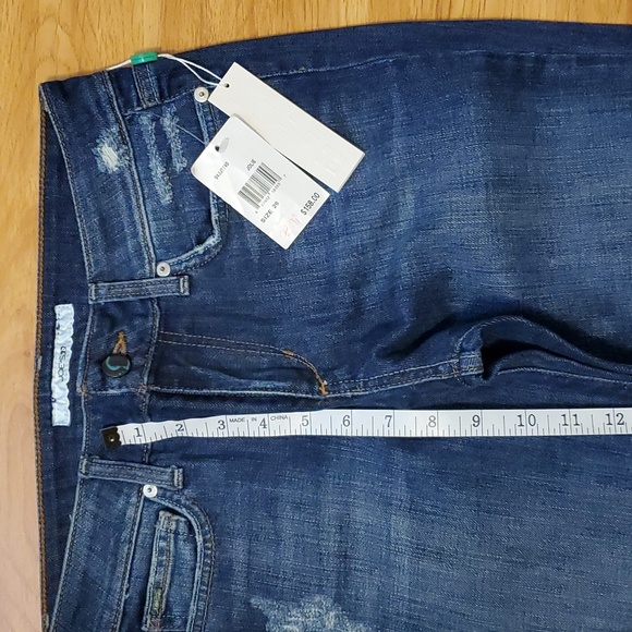 NWT JOE'S JEAN. - Picture 2 of 6